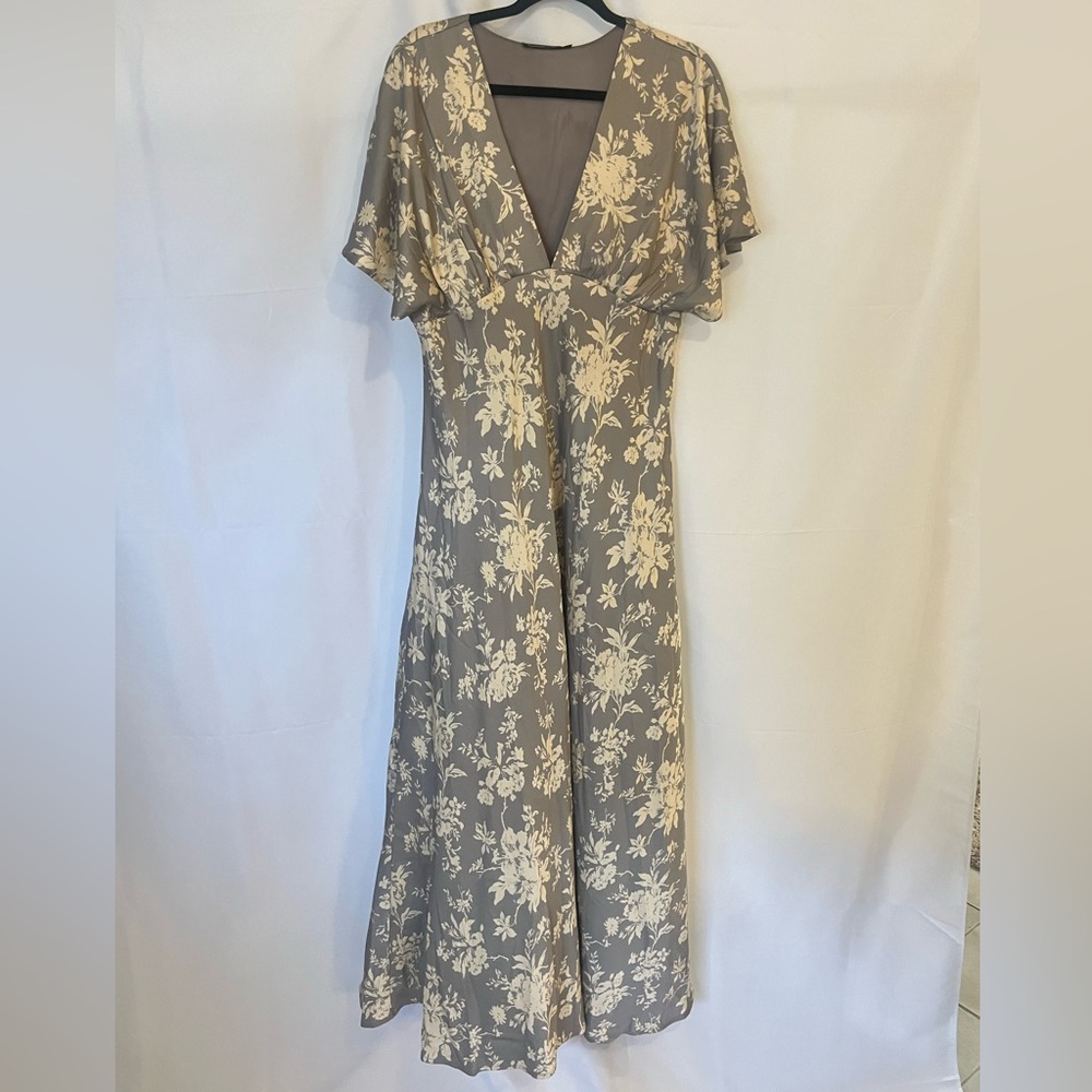 Abercrombie & Fitch Olive Green Floral Maxi Dress - Picture 2 of 10